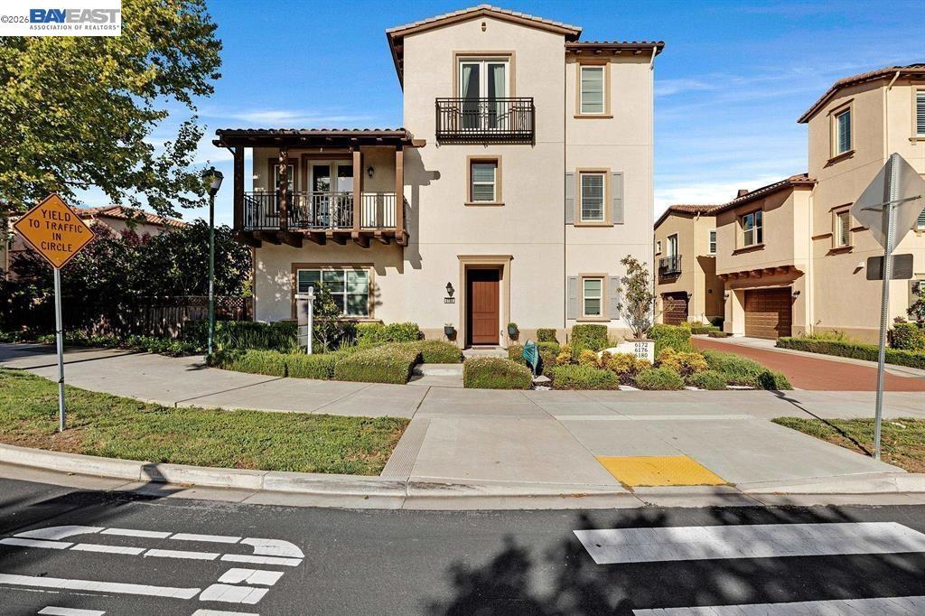 Residential Lease for rent at 6180 Alpine Blue Dr, San Ramon CA featuring 4 beds and 4 baths