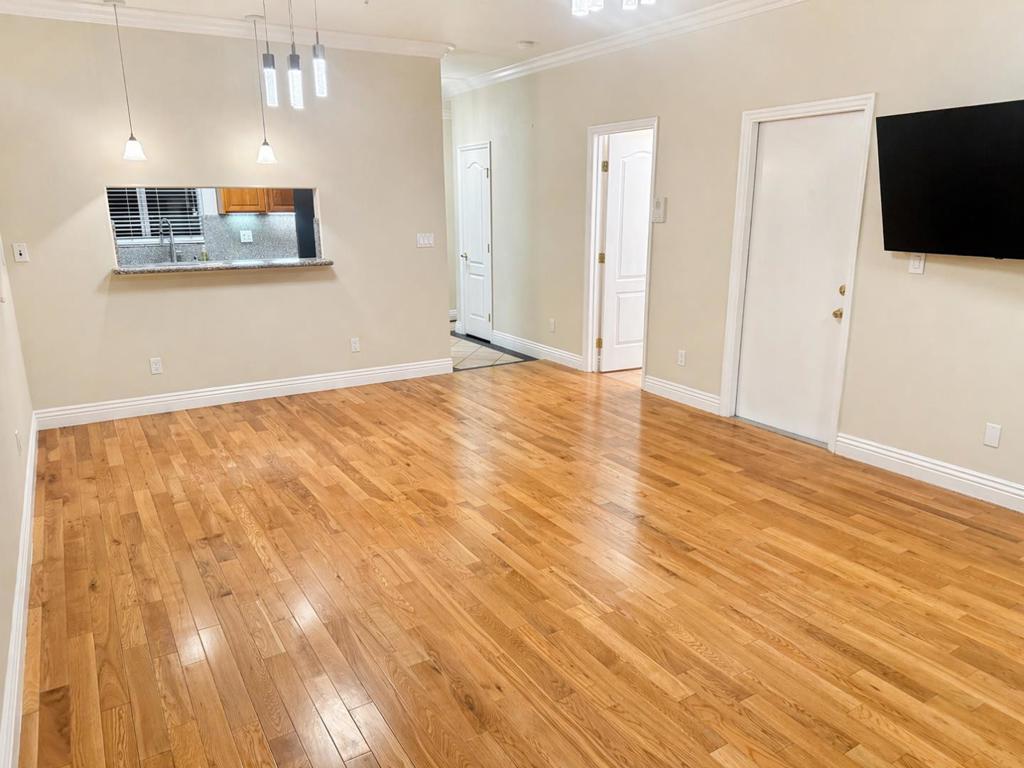 Residential for sale at 1758 Cross Way 280, San Jose CA featuring 2 beds and 3 baths