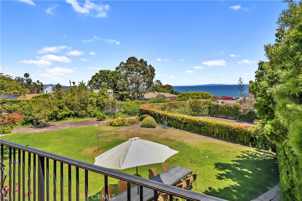 Residential Lease for rent at 7161 Grasswood Avenue, Malibu CA featuring 5 beds and 3 baths