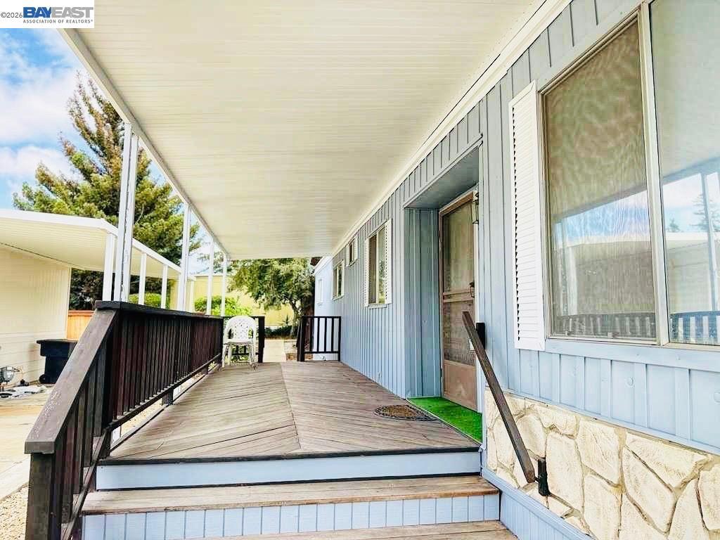 Manufactured In Park for sale at 3231 Vineyard Ave, Pleasanton CA featuring 2 beds and 2 baths