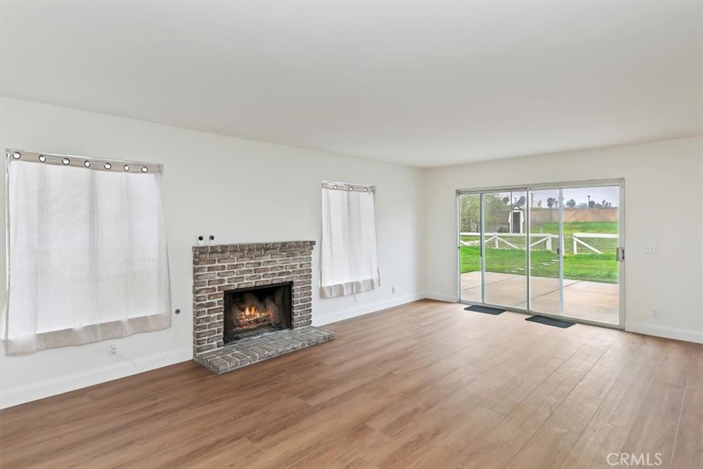 Single Family Residence for rent at 2766 Broken Lance, Norco, CA featuring 5 beds and 3 baths