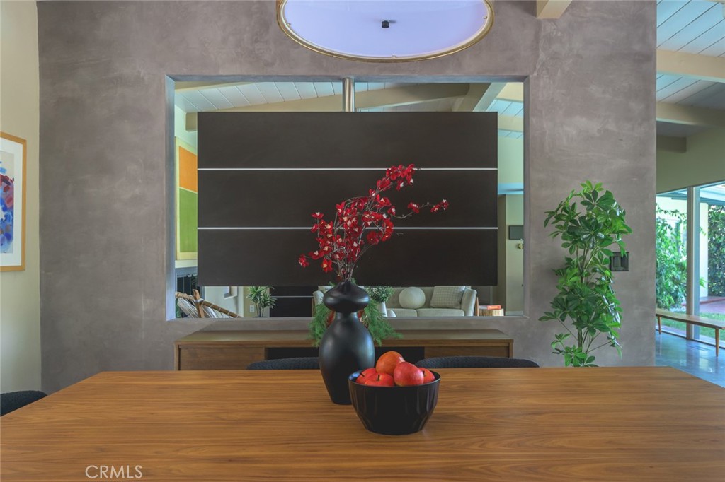 Active for sale at Glendale, CA, Glendale, CA CA and 2 baths