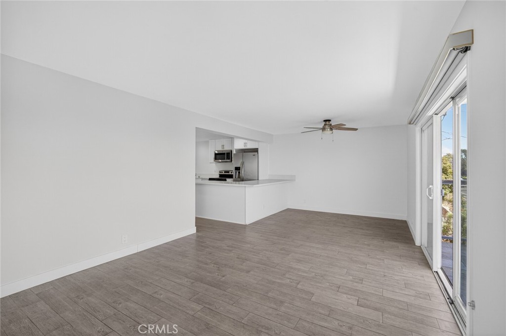 Residential Lease for rent at 222 Arch 3, Laguna Beach CA featuring 2 beds and 2 baths