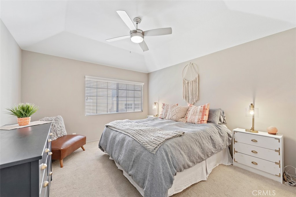 Residential Lease for rent at 90 Sandcastle, Aliso Viejo, Orange County CA featuring 3 beds and 3 baths