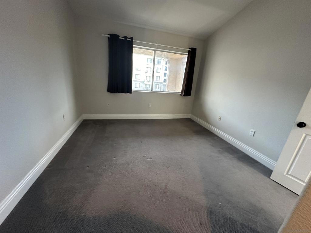 Residential Lease for rent at 3987 Nobel 350, San Diego CA featuring 2 beds and 3 baths