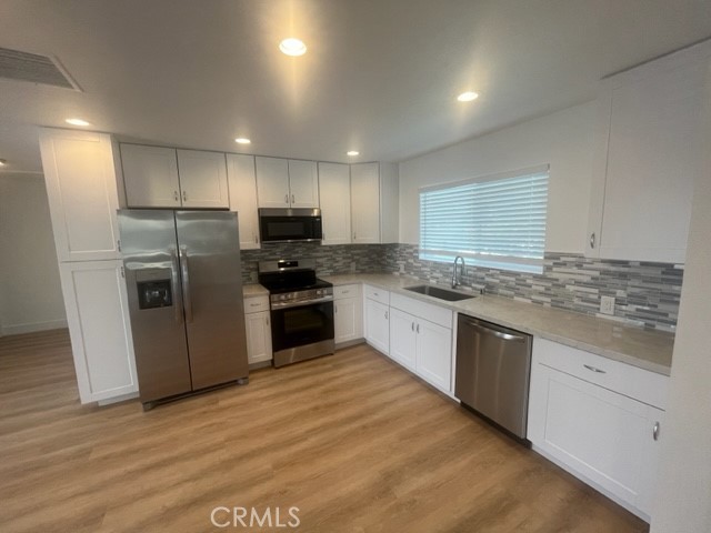 Residential Lease for rent at 23580 Milano 2, Laguna Hills CA featuring 3 beds and 2 baths