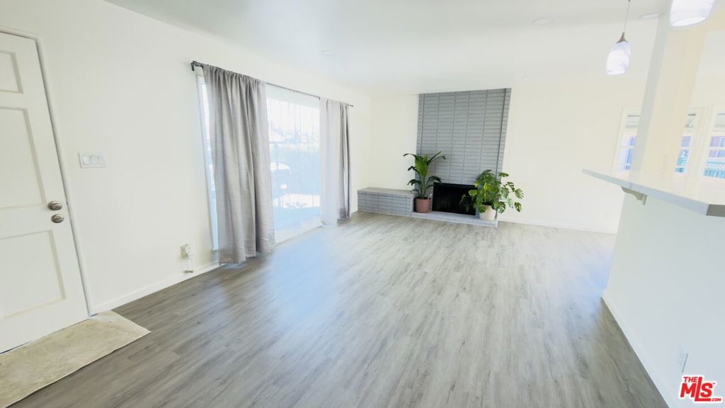 Residential Lease for rent at 6403 Barela Avenue, Temple City CA featuring 2 beds and 1 bath
