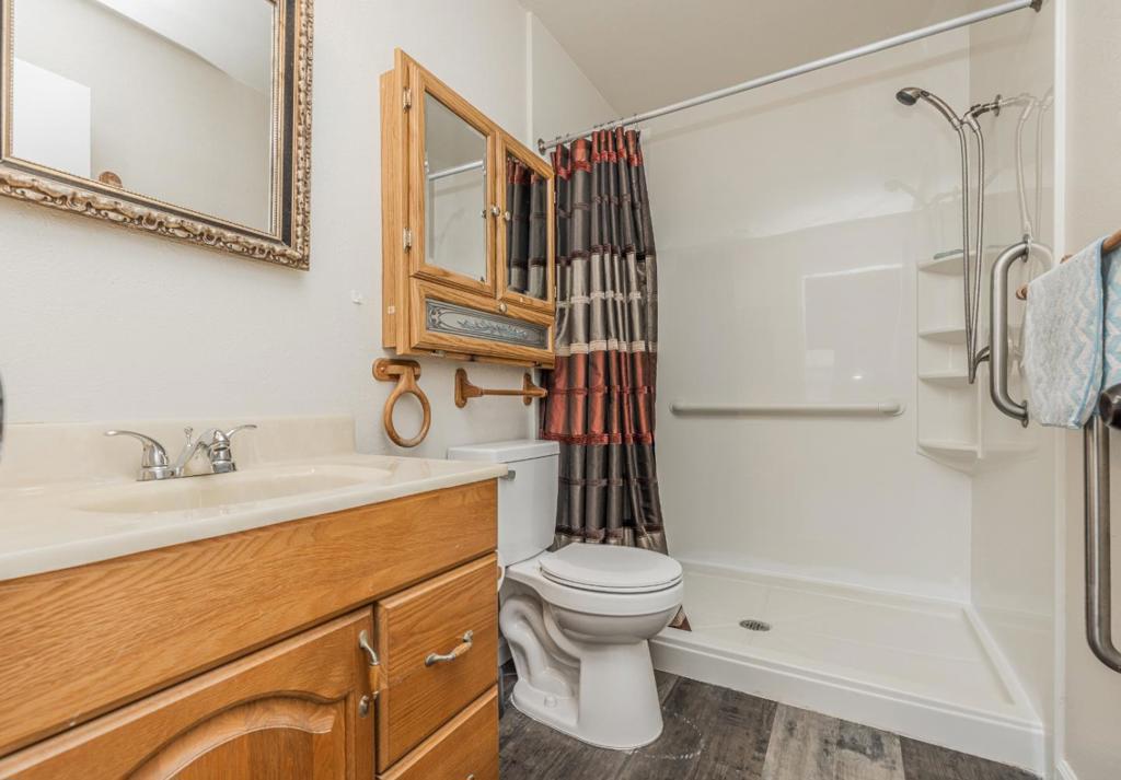 Residential Lease for rent at 1610 Bondy Lane, Tracy, San Joaquin County CA featuring 4 beds