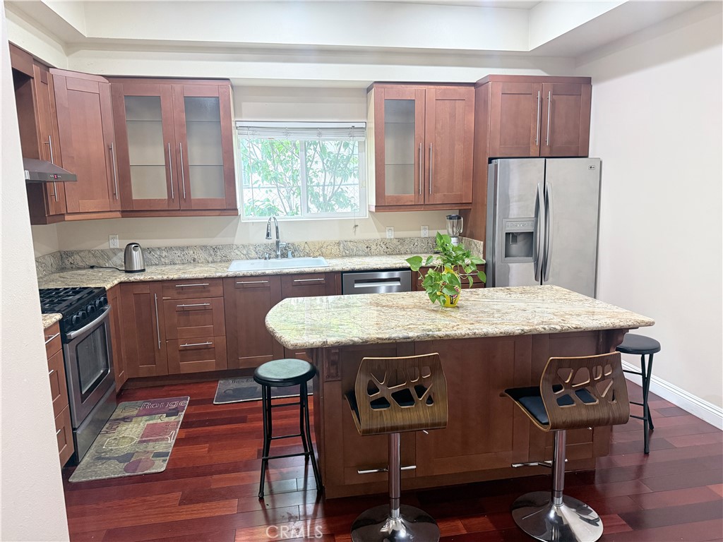 Residential Lease for rent at 1410 Encino, Monrovia CA featuring 5 beds and 4 baths