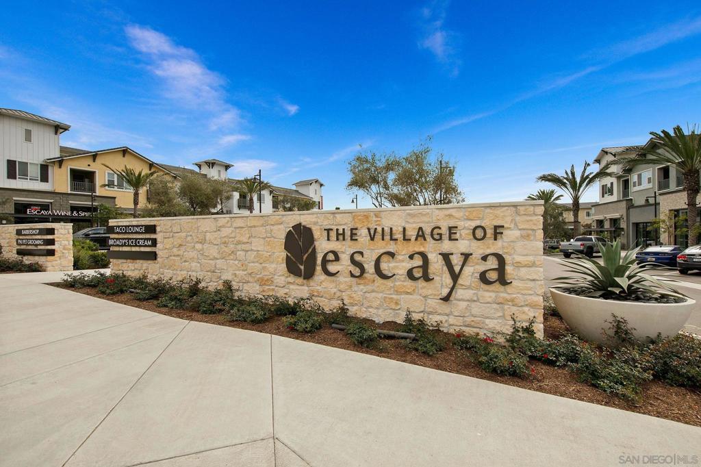 Residential Lease for rent at 2028 Avenida Andanza, Chula Vista CA featuring 4 beds and 3 baths