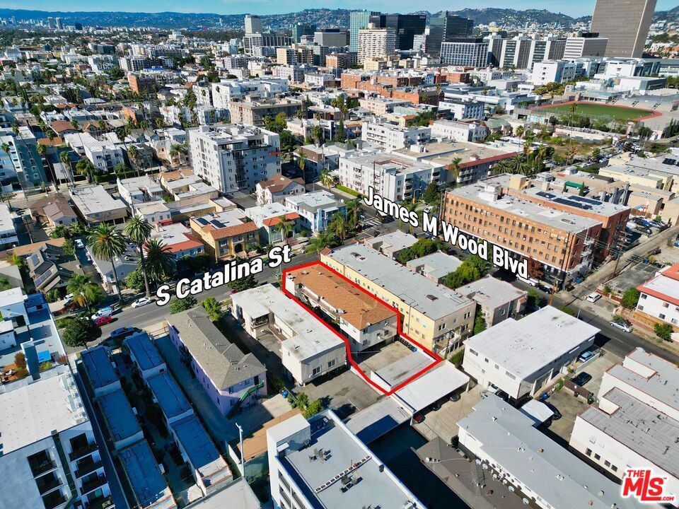 Residential Income for sale at 910 S Catalina Street, Los Angeles, CA featuring 16 beds and 8 baths