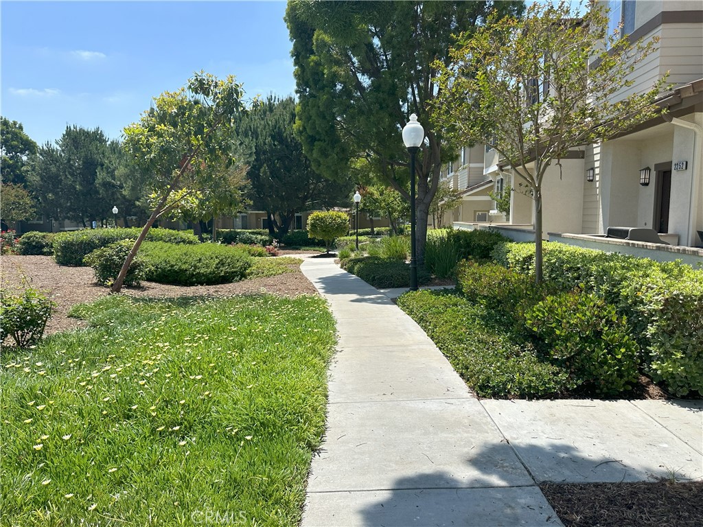Residential Lease for rent at 2252 Schlaepfer, Fullerton CA featuring 3 beds and 3 baths