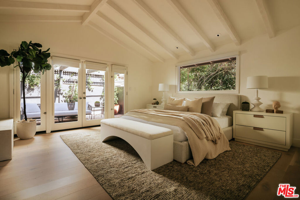 Residential Lease for rent at 1744 N Doheny Drive, Los Angeles CA featuring 3 beds and 3 baths