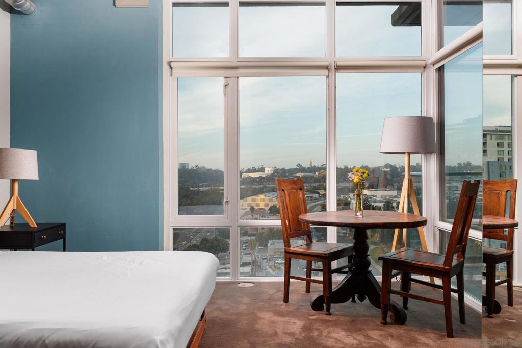 Residential Lease for rent at 1080 Park Blvd 1702, San Diego CA featuring 2 beds and 3 baths