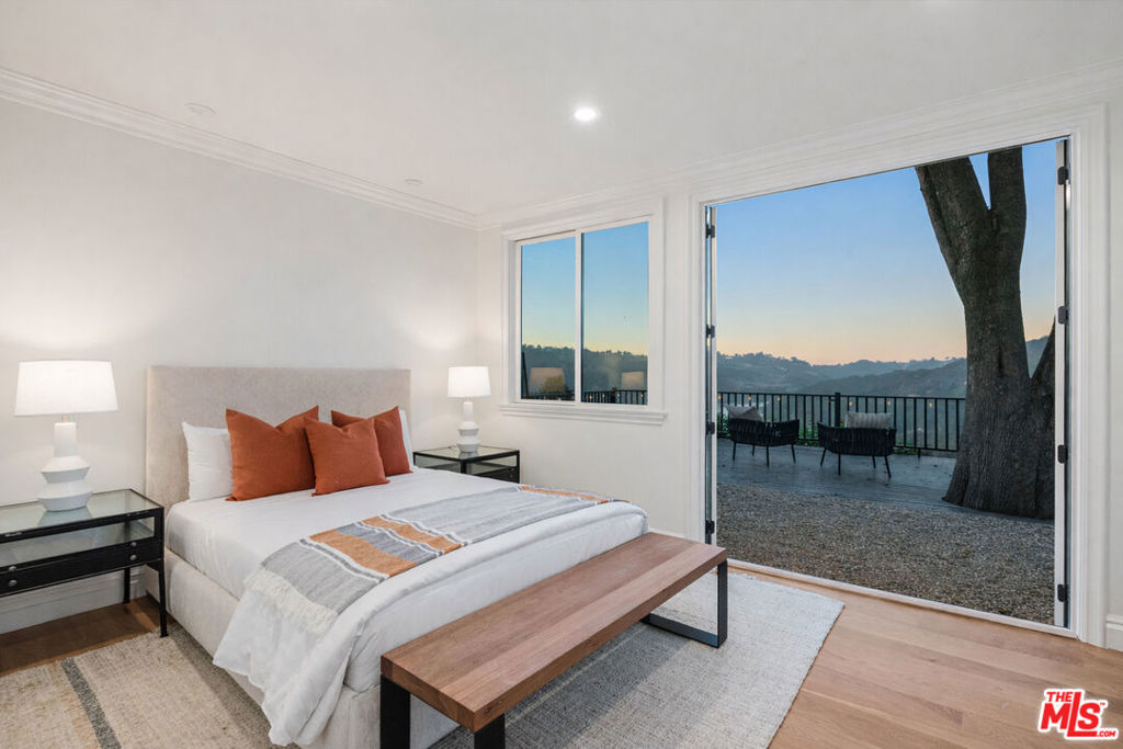 Residential for sale at 1900 Bel Air Road, Los Angeles CA featuring 6 beds and 9 baths
