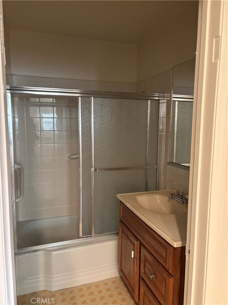 Residential Lease for rent at 15559 Cornuta Avenue, Bellflower CA featuring 3 beds and 2 baths