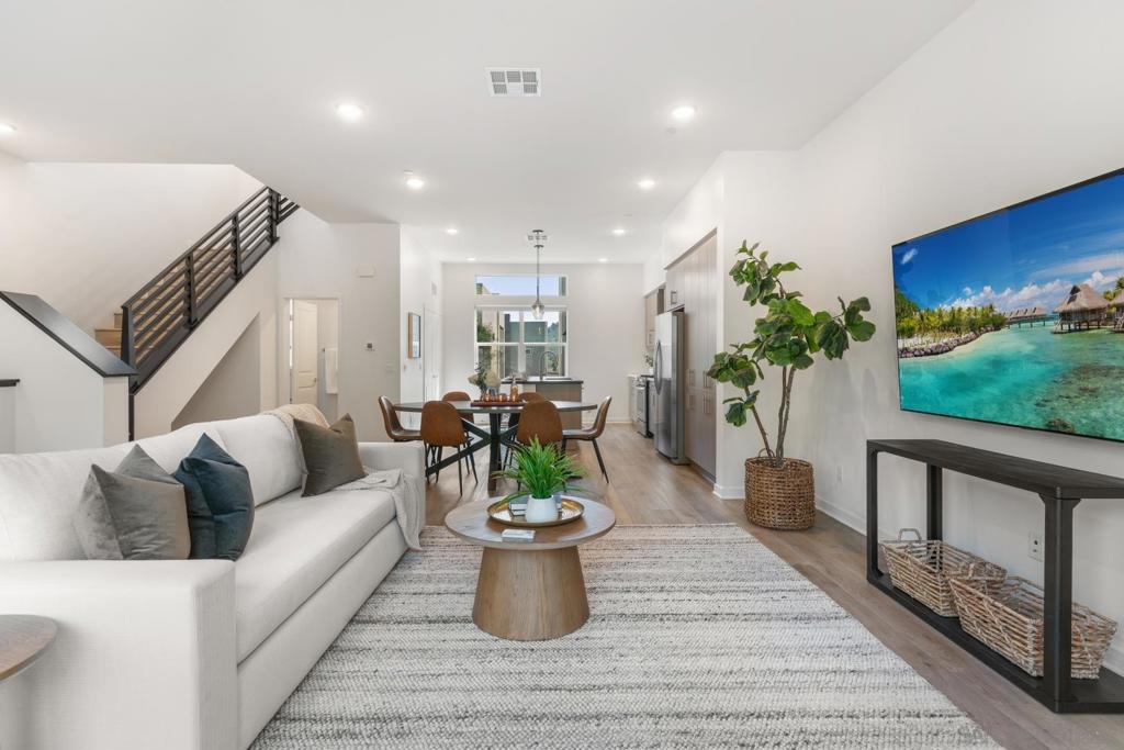 Residential for sale at 10422 Harlow Circle 50, San Diego CA featuring 3 beds and 3 baths