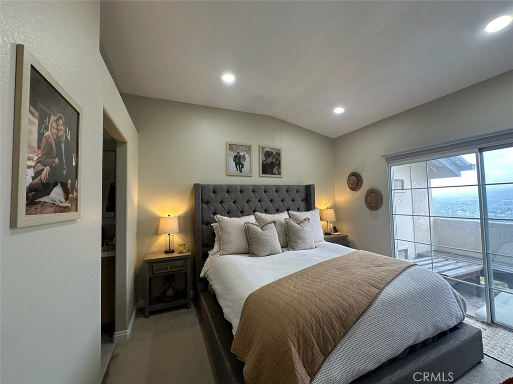 Residential Lease for rent at 7853 E Viewrim, Anaheim Hills CA featuring 2 beds and 2 baths