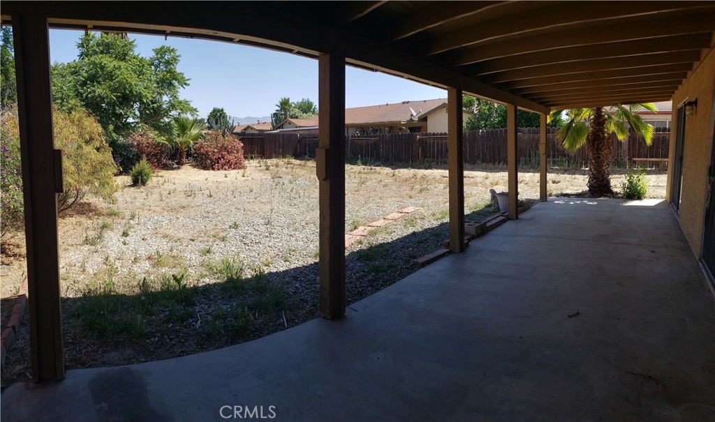 Residential Lease for rent at 1964 W OAKLAND AVENUE, Hemet CA featuring 2 beds and 2 baths
