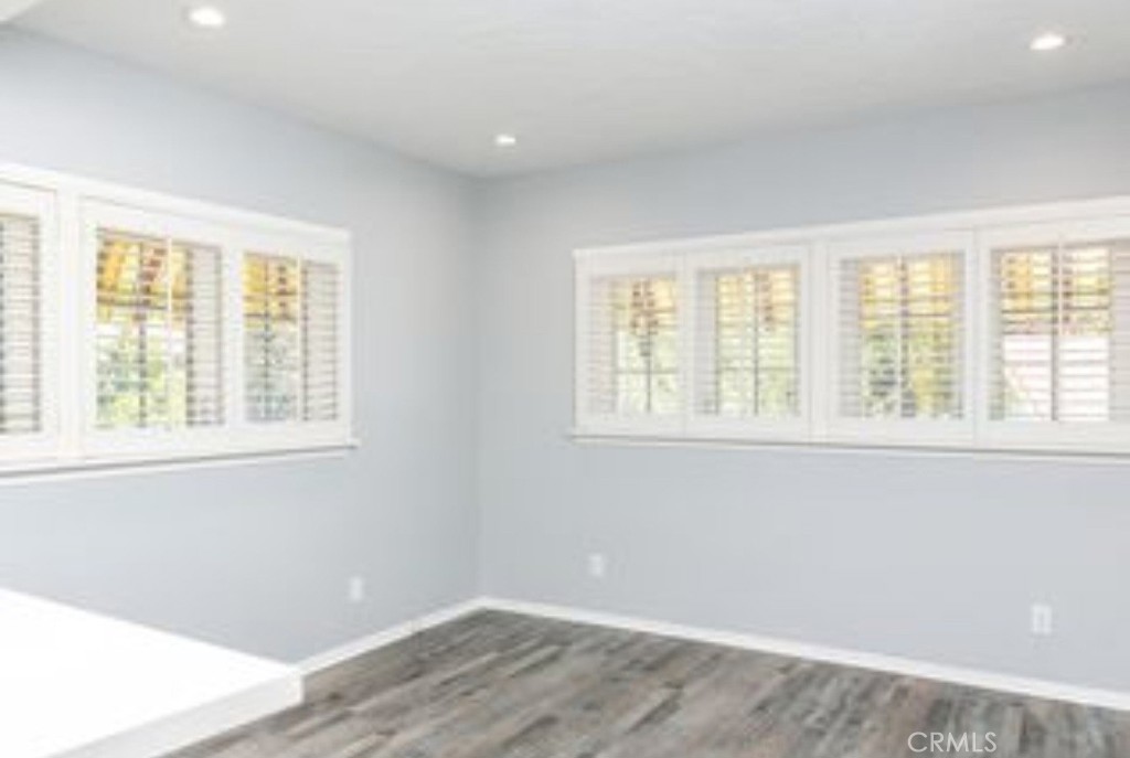 Residential Lease for rent at 533 Sturtevant Drive 1/2, Sierra Madre CA featuring 1 bed and 1 bath