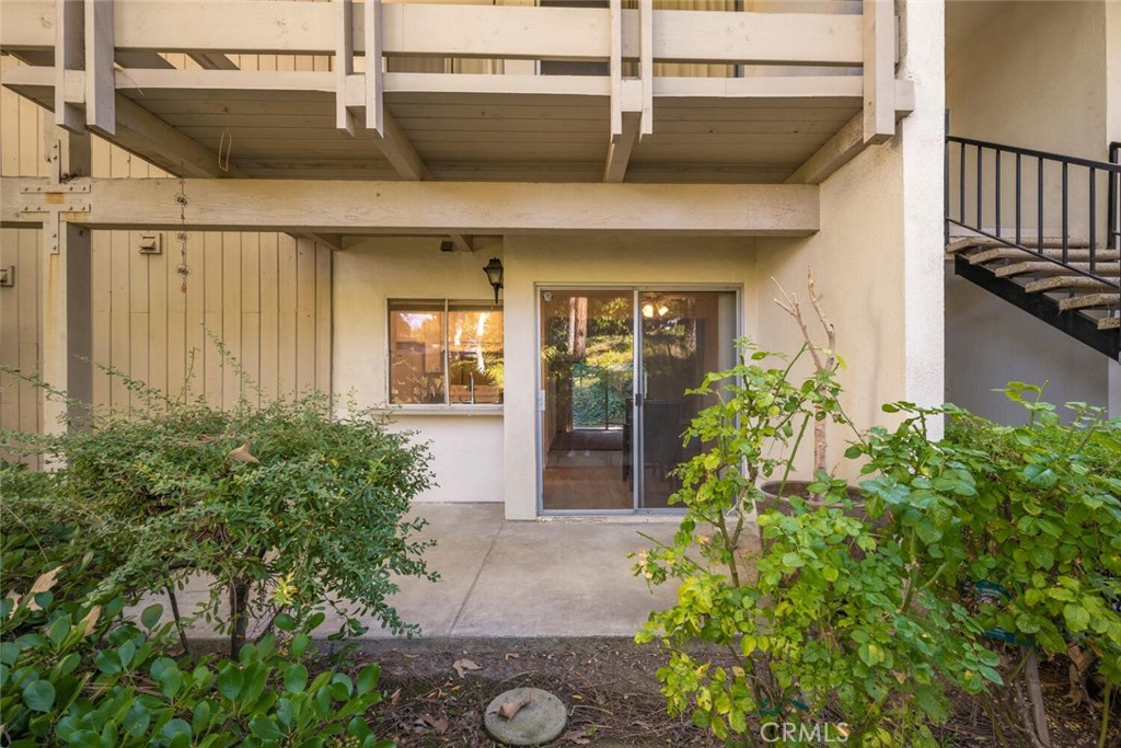 Residential Lease for rent at 23732 Hillhurst, Laguna Niguel CA featuring 1 bed and 1 bath