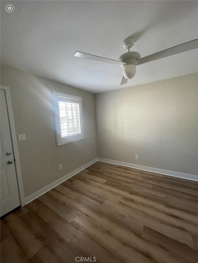 Residential Lease for rent at 9702 Redfern, Inglewood CA featuring 1 bed and 1 bath