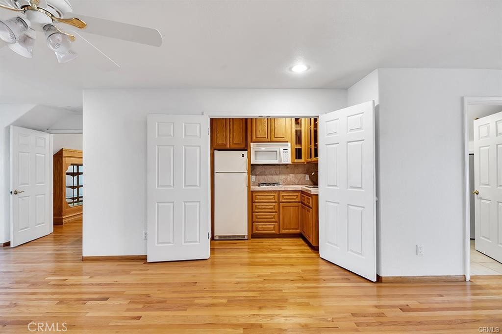 Residential Lease for rent at 30062 Big Range, Canyon Lake CA featuring 1 bed and 1 bath