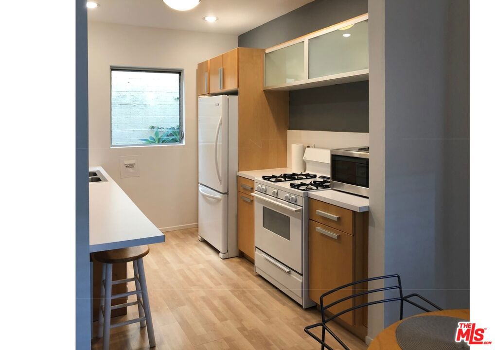 Residential Lease for rent at 1145 Larrabee Street 3, West Hollywood CA featuring 1 bed and 1 bath