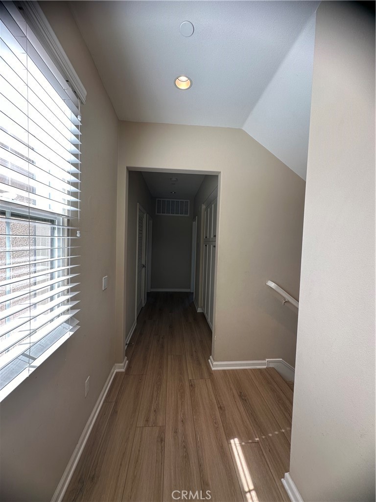 Residential Lease for rent at 206 Rodeo, Irvine CA featuring 3 beds and 4 baths
