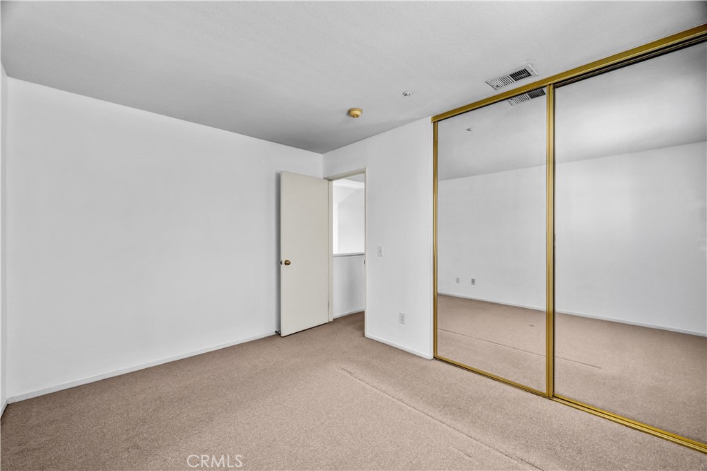 Residential Lease for rent at 465 E Afton Lane, Anaheim CA featuring 3 beds and 3 baths
