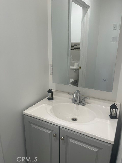 Residential Lease for rent at 10847 Rosecrans, Norwalk CA featuring 1 bed and 1 bath