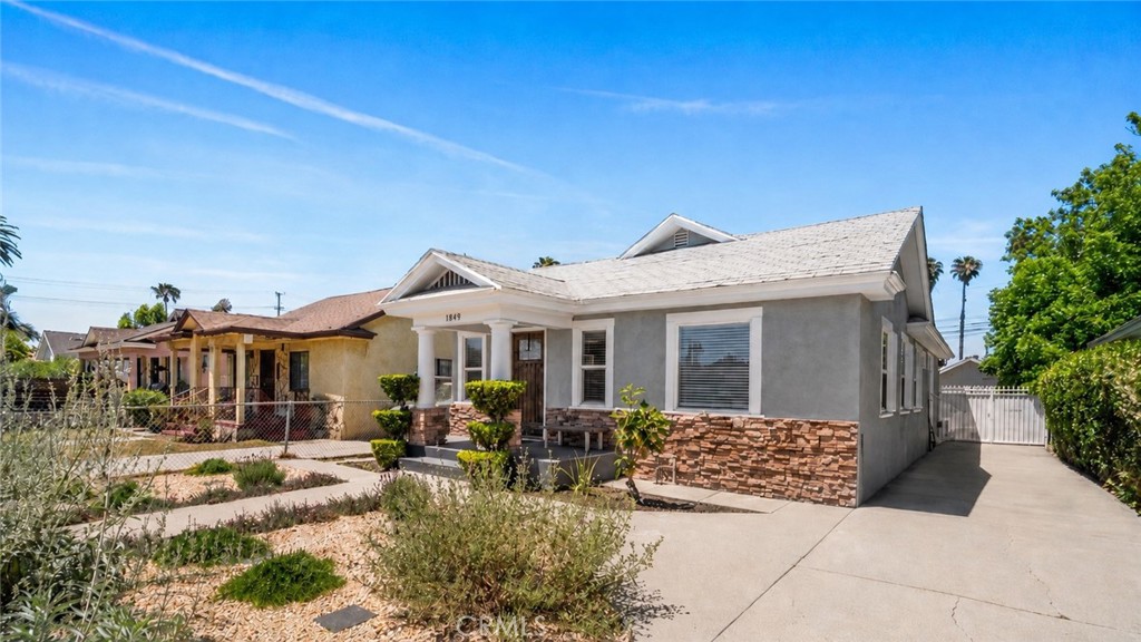 Residential for sale at 1849 W 38th Street, Los Angeles CA featuring 3 beds and 2 baths