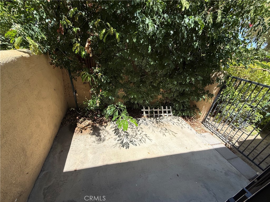 Residential Lease for rent at 4850 N Winners Circle A, Palm Springs CA featuring 2 beds and 2 baths