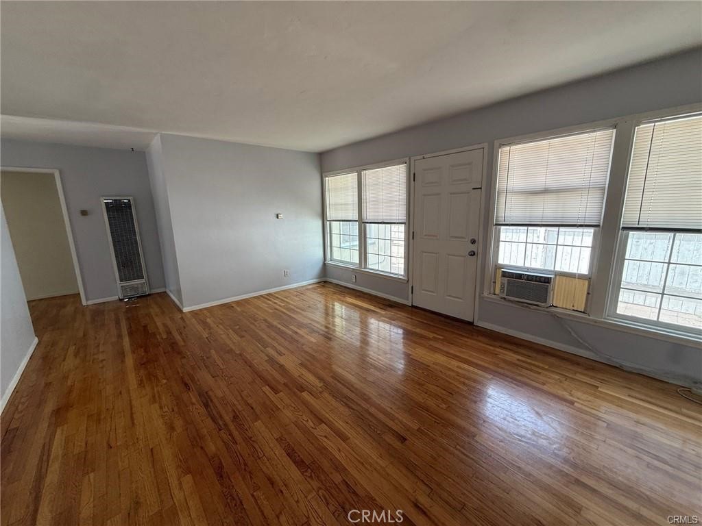 Residential Lease for rent at 417 E Walnut, Monrovia CA featuring 3 beds and 1 bath