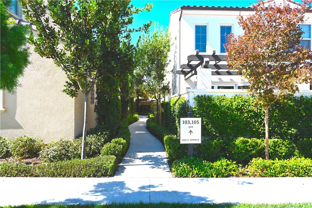 Residential Lease for rent at 105 Holly Spgs, Irvine, Orange County CA featuring 4 beds and 4 baths