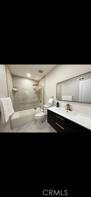 Residential Lease for rent at 16682 Goldenwest 2, Huntington Beach CA featuring 2 beds and 2 baths