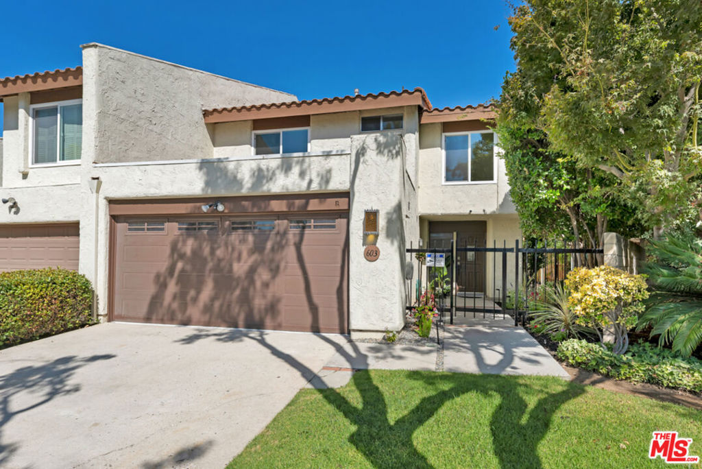 Residential Lease for rent at 603 Racquet Club Lane, Thousand Oaks, Ventura CA featuring 3 beds and 3 baths