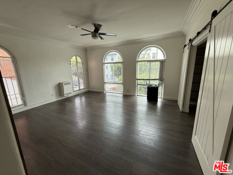 Residential Income for sale at 681 Shatto Place, Los Angeles, CA and 30 baths