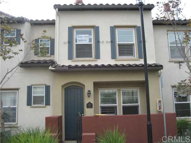 Residential Lease for rent at 2185 Diamondback Court 38, Chula Vista, San Diego County CA featuring 3 beds and 3 baths