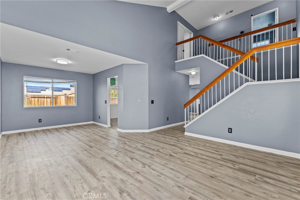 Residential Lease for rent at 13806 Salado, Victorville CA featuring 4 beds and 3 baths