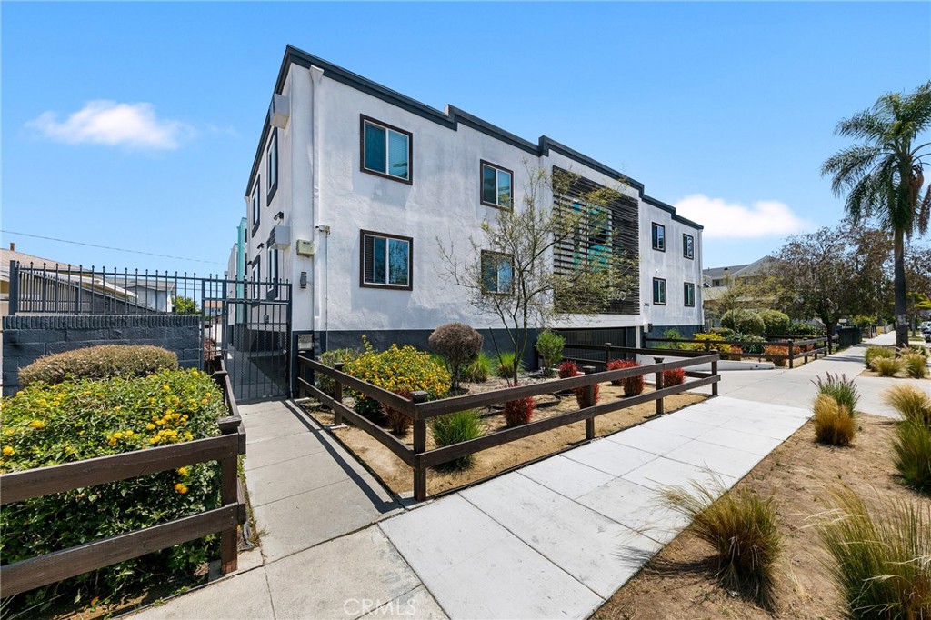 Mixed Use for sale at 1060 Olive, Long Beach, CA
