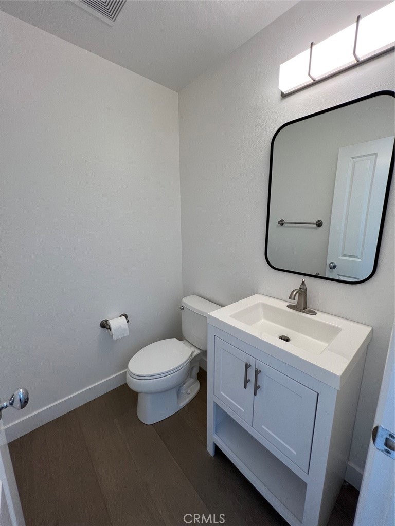 Residential Lease for rent at 53 Bellwind, Irvine, Orange County CA featuring 3 beds and 3 baths