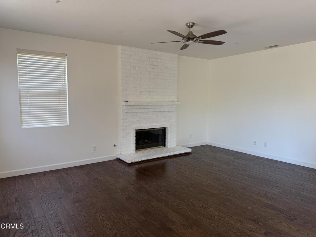 Residential Lease for rent at 841 Rosebud Drive, Oxnard CA featuring 4 beds and 3 baths