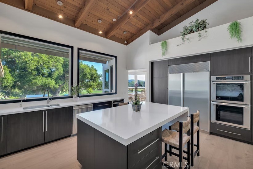 Residential Lease for rent at 4514 Rayburn, Westlake Village CA featuring 4 beds and 4 baths