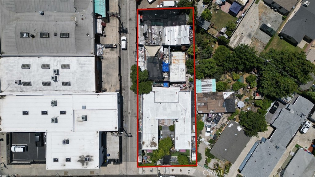 Quadruplex for sale at 2949 S Harcourt Avenue, Los Angeles, CA