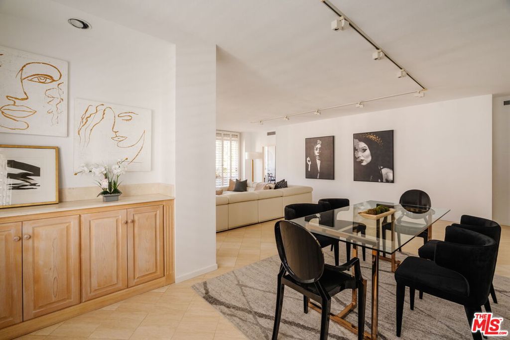 Active for sale at Beverly Hills, CA, Beverly Hills, CA CA and 3 baths