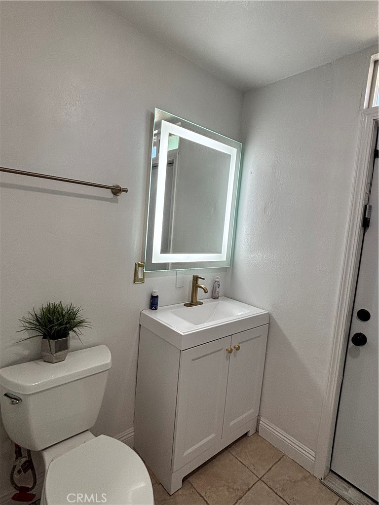 Single Family Residence for rent at 28212 Cranberry, Menifee, CA featuring 5 beds and 4 baths
