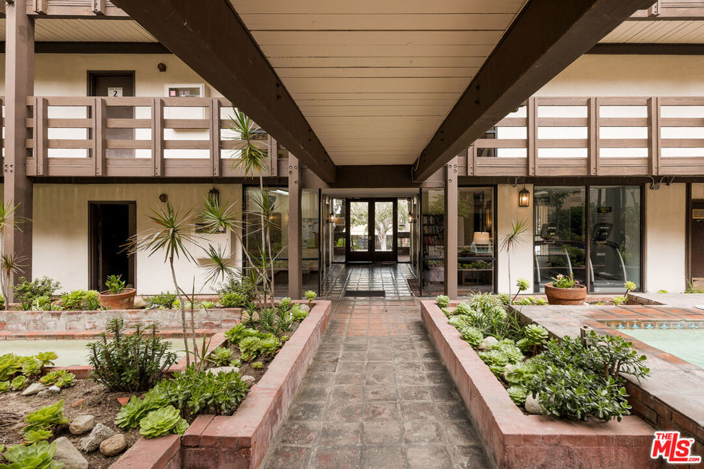 Residential for sale at 320 S Ardmore Avenue 136, Los Angeles CA featuring 1 bed and 1 bath