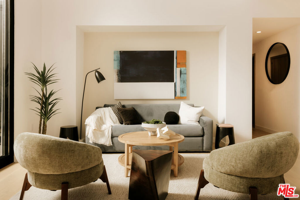 Condominium for sale at 2919 Waverly Drive 103, Los Angeles, CA featuring 3 beds and 2 baths