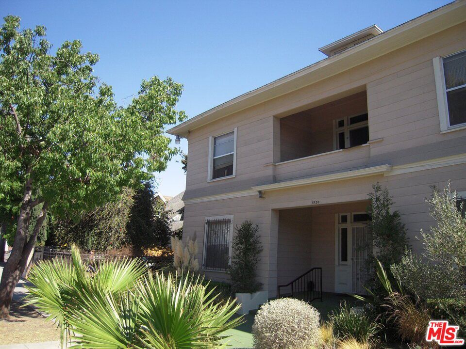 Residential Income for sale at 1930 S La Salle Avenue, Los Angeles, CA featuring 11 beds and 11 baths